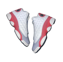 Load image into Gallery viewer, Jordan 13 Chicago
