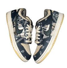 Load image into Gallery viewer, Nike SB Dunk Low Travis Scott
