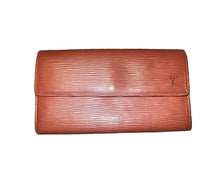 Load image into Gallery viewer, Louis Vuitton Long Wallet Epi Leather Brown
