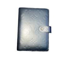 Load image into Gallery viewer, Louis Vuitton Monogram Patent Leather Planner Grey
